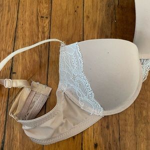 Nude unpadded bra